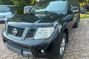 Nissan Navara 2.5 dCi 4 porte Double Cab WoRK