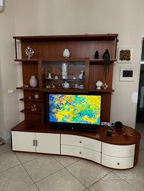 Arredamento soggiorno – mobile TV, parete attrezza