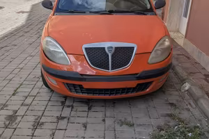 LANCIA Y