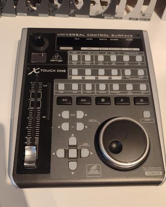 controller DAW/ USB behringer X Touch One