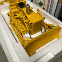 Dozer International TD-25 scala 1:25