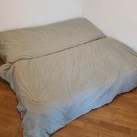 letto montessoriano a forma di capanna 