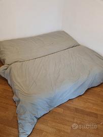 letto montessoriano a forma di capanna 