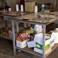 Tavoli da lavoro ferro e piano legno