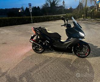 Kymko Xciting VS 400 -08/2023-3.523 Km-Garanzia