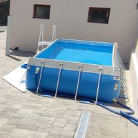 Piscina “Laghetto“