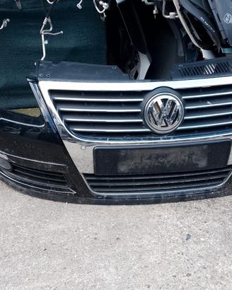 Paraurti anteriore Volkswagen Passat