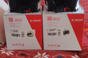caschi modulari moto 