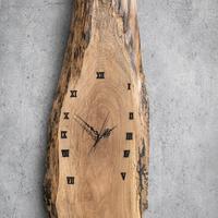 Orologio in legno fatto a  mano