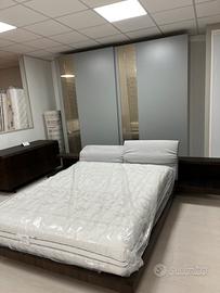 Camera da letto matrimoniale completa