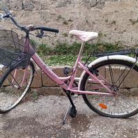 bicicletta usata da donna