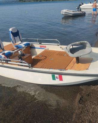 BassBoat su Boston Whaler 13