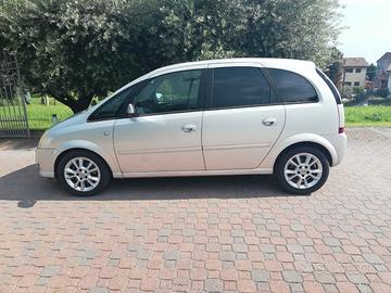 Opel Meriva  1.7 Diesel CDTI 101 CV Tenuta bene