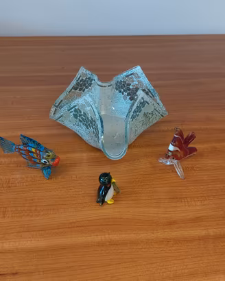 Portagioie con 3 statuine in vetro