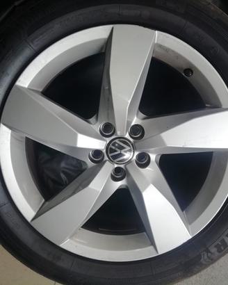 4 Cerchi in lega Volkswagen originali 17 pollici