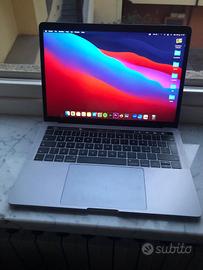 Macbook Pro 2017 - 13"  256GB  SSD i5