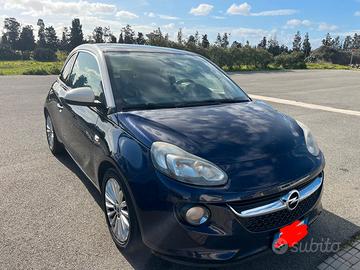 Opel Adam 1.2 70 CV Glam