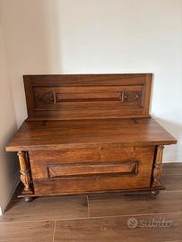 Cassapanca in legno