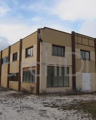 Capannone Alfedena zona industriale SS83 Marsicana
