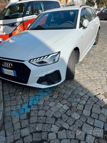 Audi a4 AVANT S Line quattro