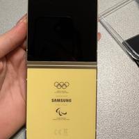 Samsung Z Flip 6