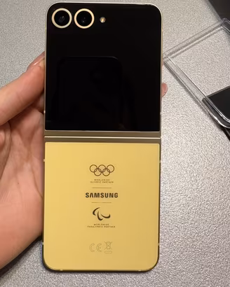 Samsung Z Flip 6