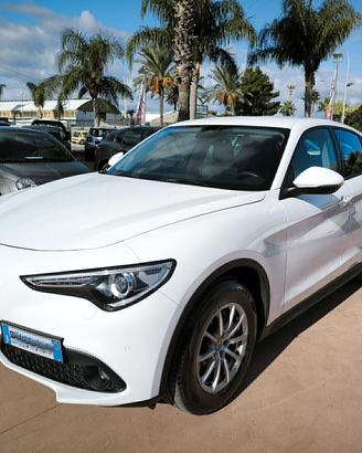 Alfa Romeo Stelvio 2.2 Turbodiesel 160 CV AT8 RWD 