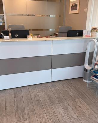 Doria Reception - bancone desk - doppia postazione