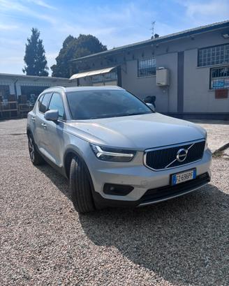 Volvo XC40 Awd