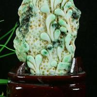 Scultura statua Giada verde non trattato naturale