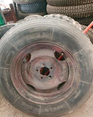 Pneumatico  Michelin 8 R 17.5 - Fiat 616 / OM L