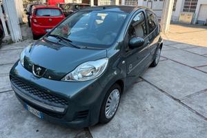 Peugeot 107 1.0 68CV 5p. Sweet Years OK PER NEOPAT