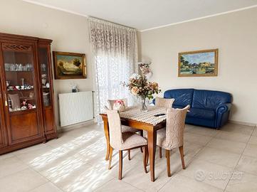 4 LOCALI A SANT'ANASTASIA