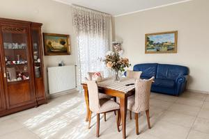 4 LOCALI A SANT'ANASTASIA