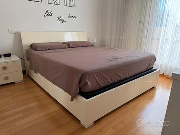 Letto contenitore matrimoniale con Materasso