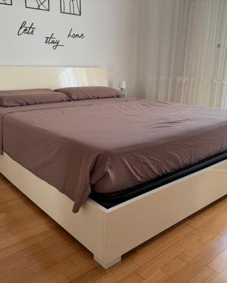 Letto contenitore matrimoniale con Materasso