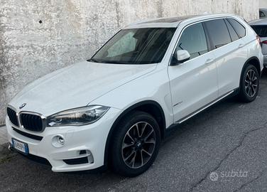 BMW x5 full optional e solo 105 mila Km