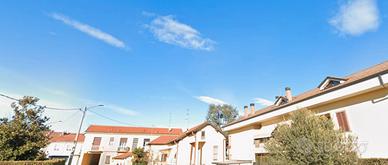 Stanza in appartamento ristrutturato a Saronno