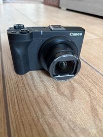 Canon powershot V1 compatta