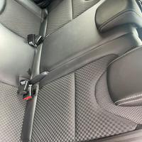 Clio 4 moschino zen gpl/benzina