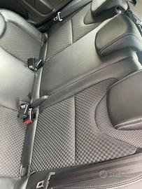 Clio 4 moschino zen gpl/benzina