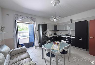 3 LOCALI A CASANDRINO