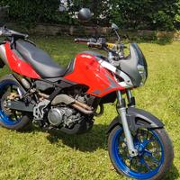 Aprilia 650 pegaso strada