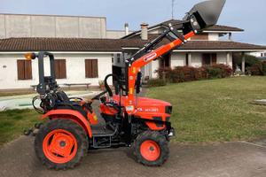 trattore kubota