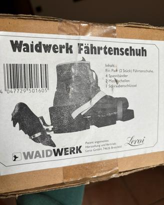 Zoccoli per tracce artificiali per addestramento