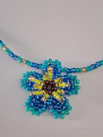 Collanina girocollo choker con perline in vetro 