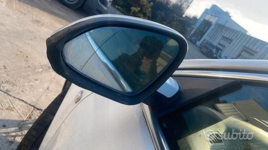 Specchietto sx opel insigna anno 2009