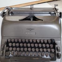 Macchina da scrivere Adler vintage anni ’50