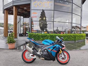 Aprilia RSV4 1100 Stingray Blue | #00432