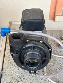 Motore per vasca idromassaggio e altri usi